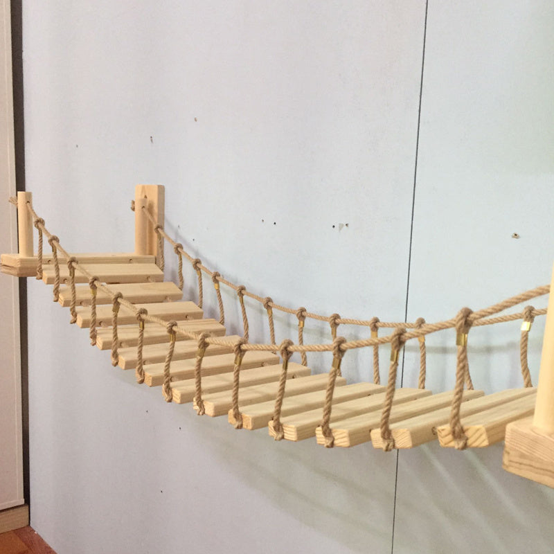 Wall-mounted walkway for cats
